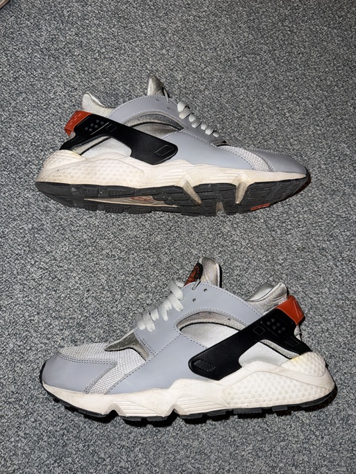 Nike Air Huarache Grey Orange (2022)