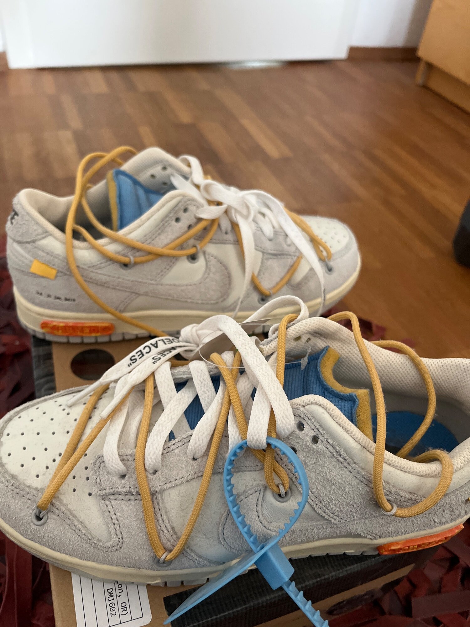 Nike x Off-White Dunk Low 'Lot 16' (2021) photo 1