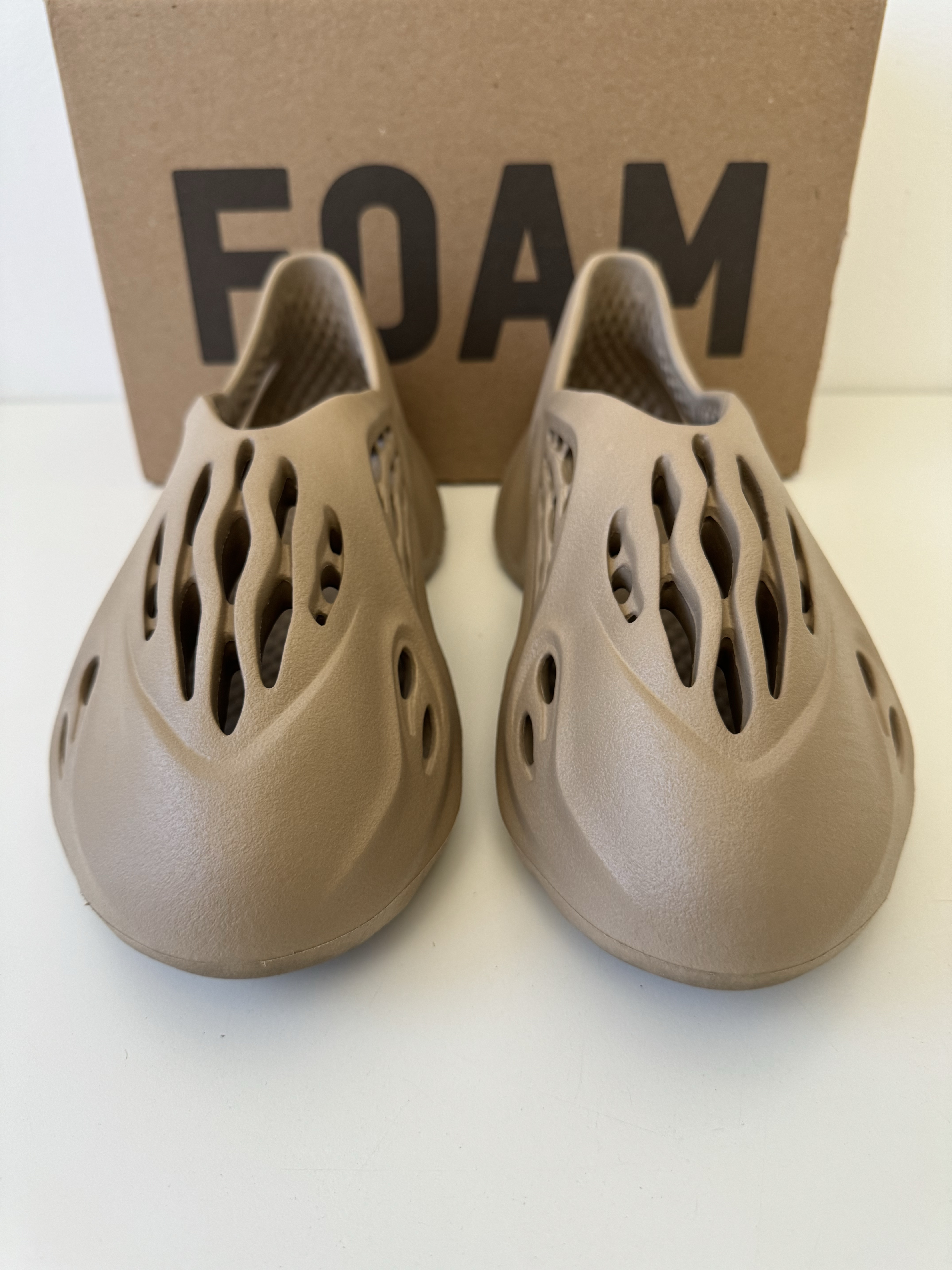 Yeezy Foam Runner Mist photo 8