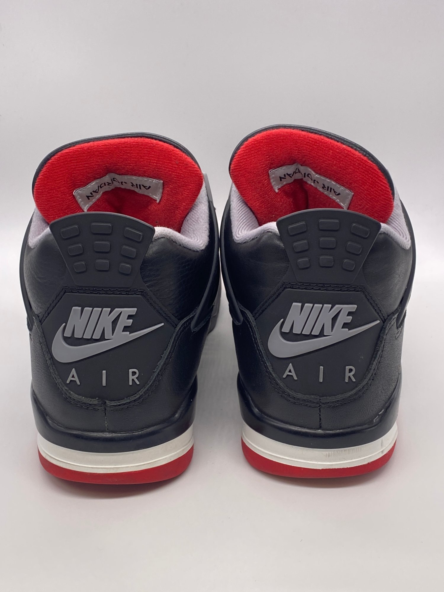 Air Jordan 4 OG 'Reimagined Bred' (2024) photo 4