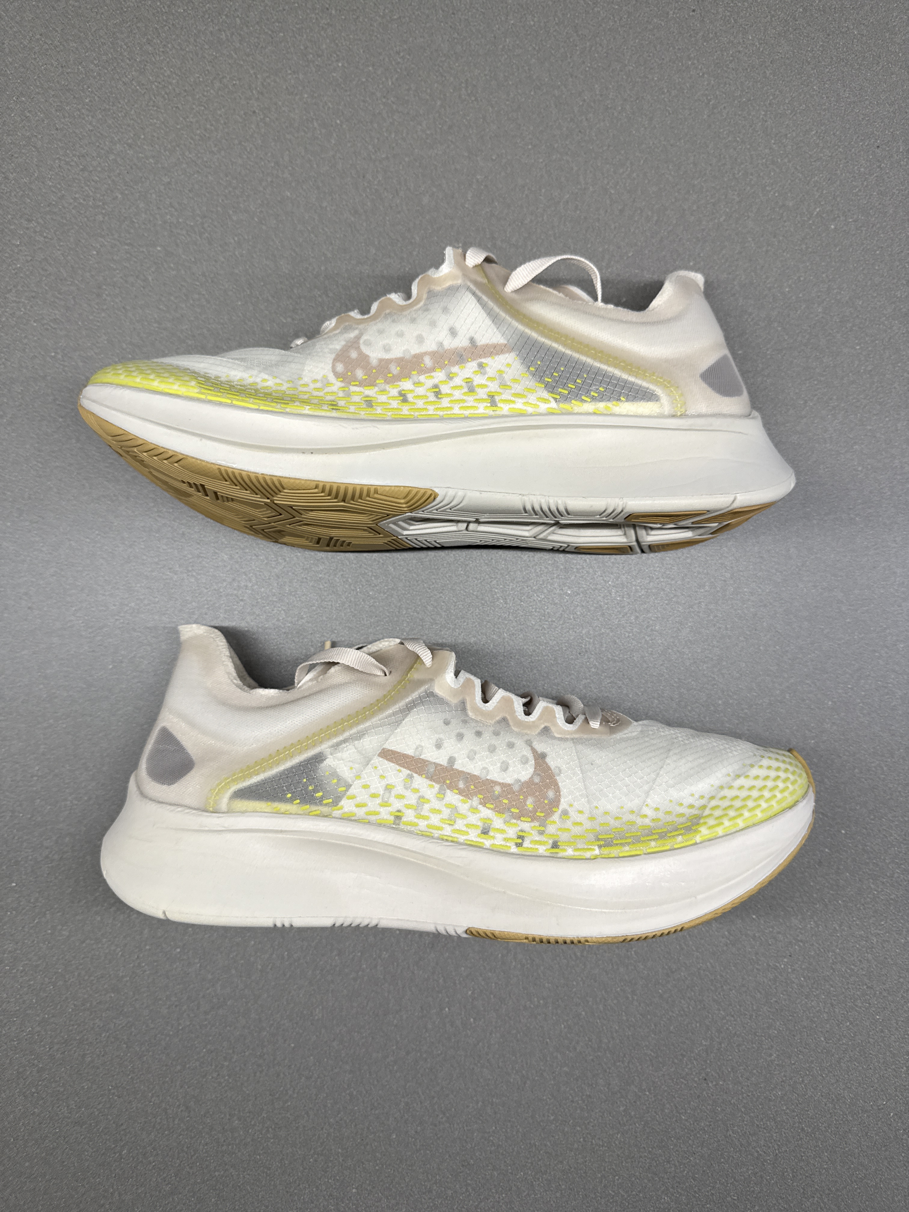 Nike Zoom Fly SP Fast 'Orewood Brown' photo 1