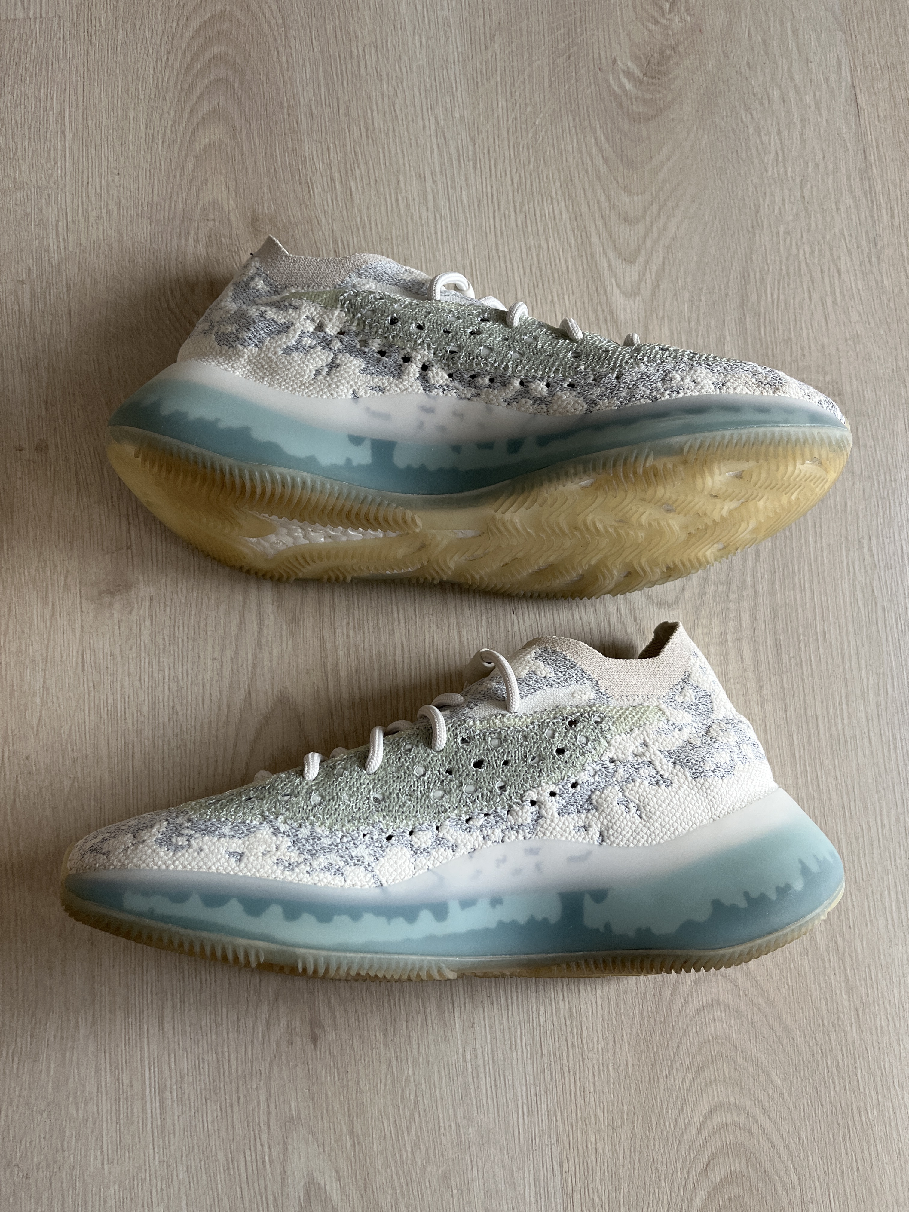 Yeezy Boost 380 'Alien Blue' photo 2