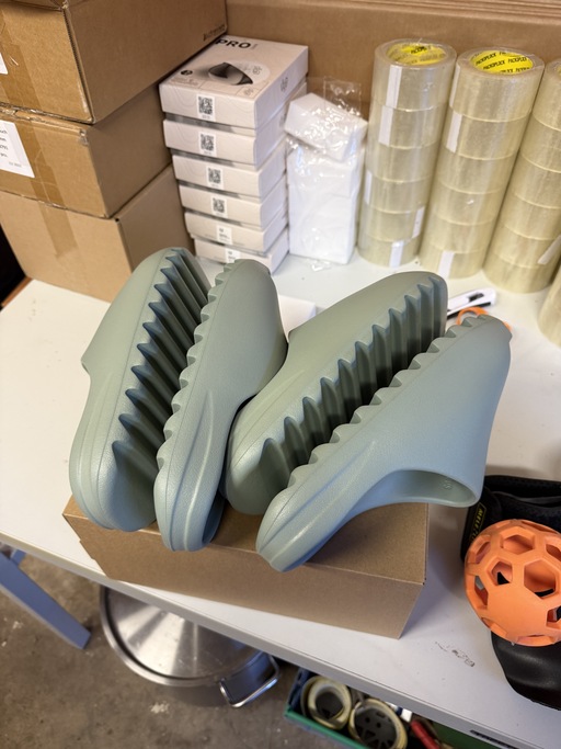 Adidas Slide 'Salt' (2024)