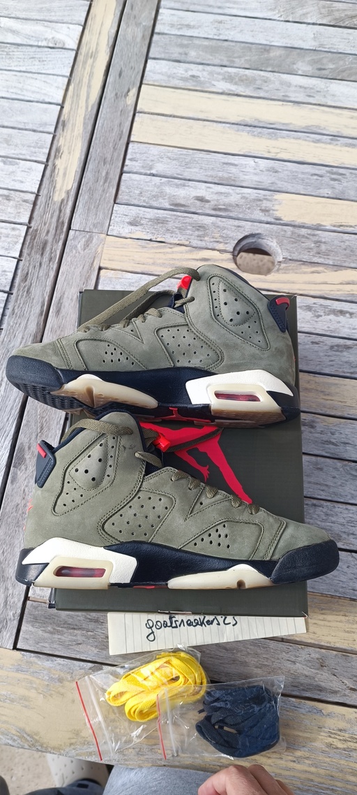 Air Jordan x Travis Scott 6 GS Medium Olive (2019)