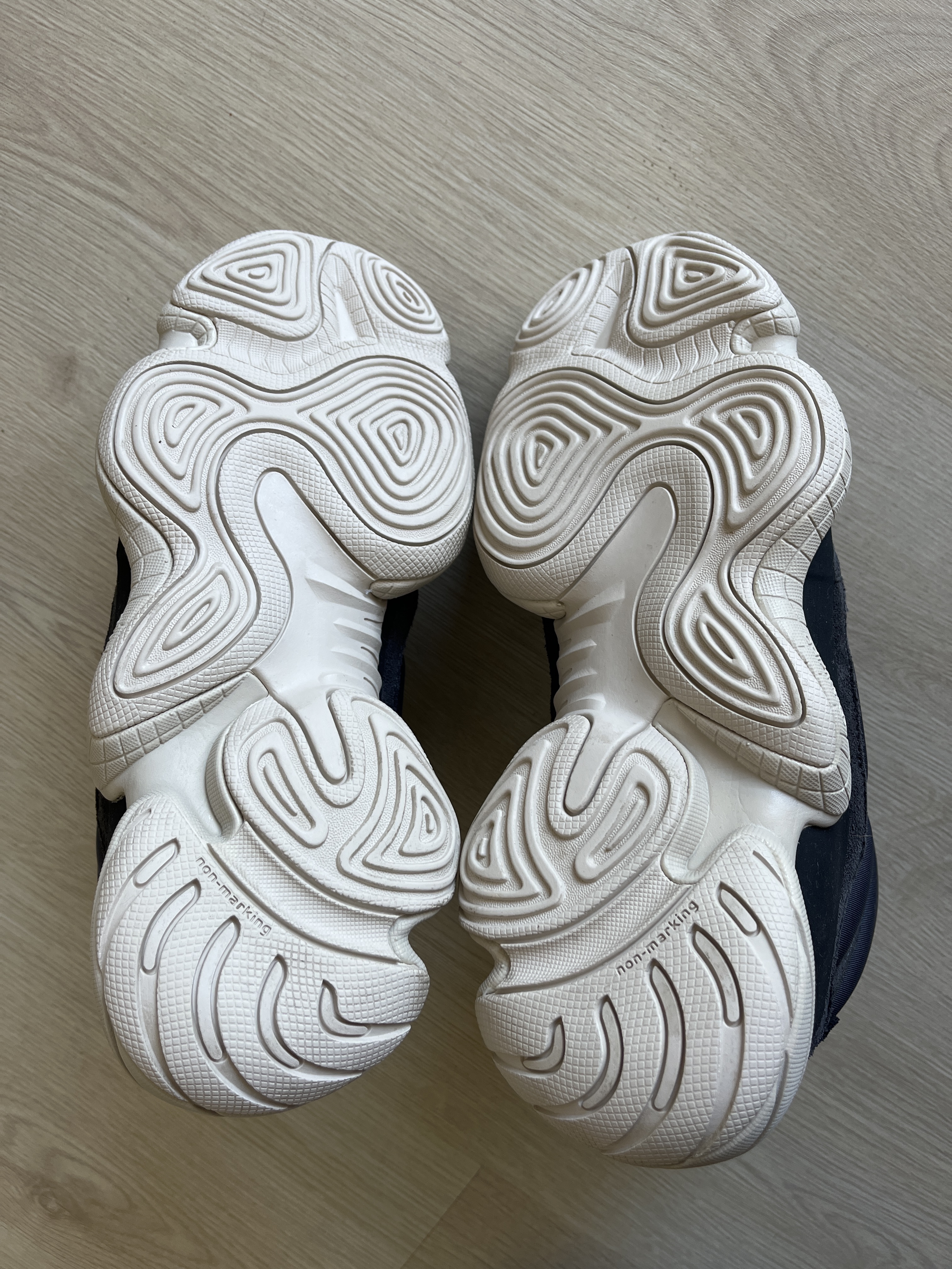 Yeezy 500 High 'Slate' (2019) photo 5