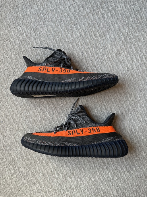 Yeezy Boost 350 V2 'Carbon Beluga'