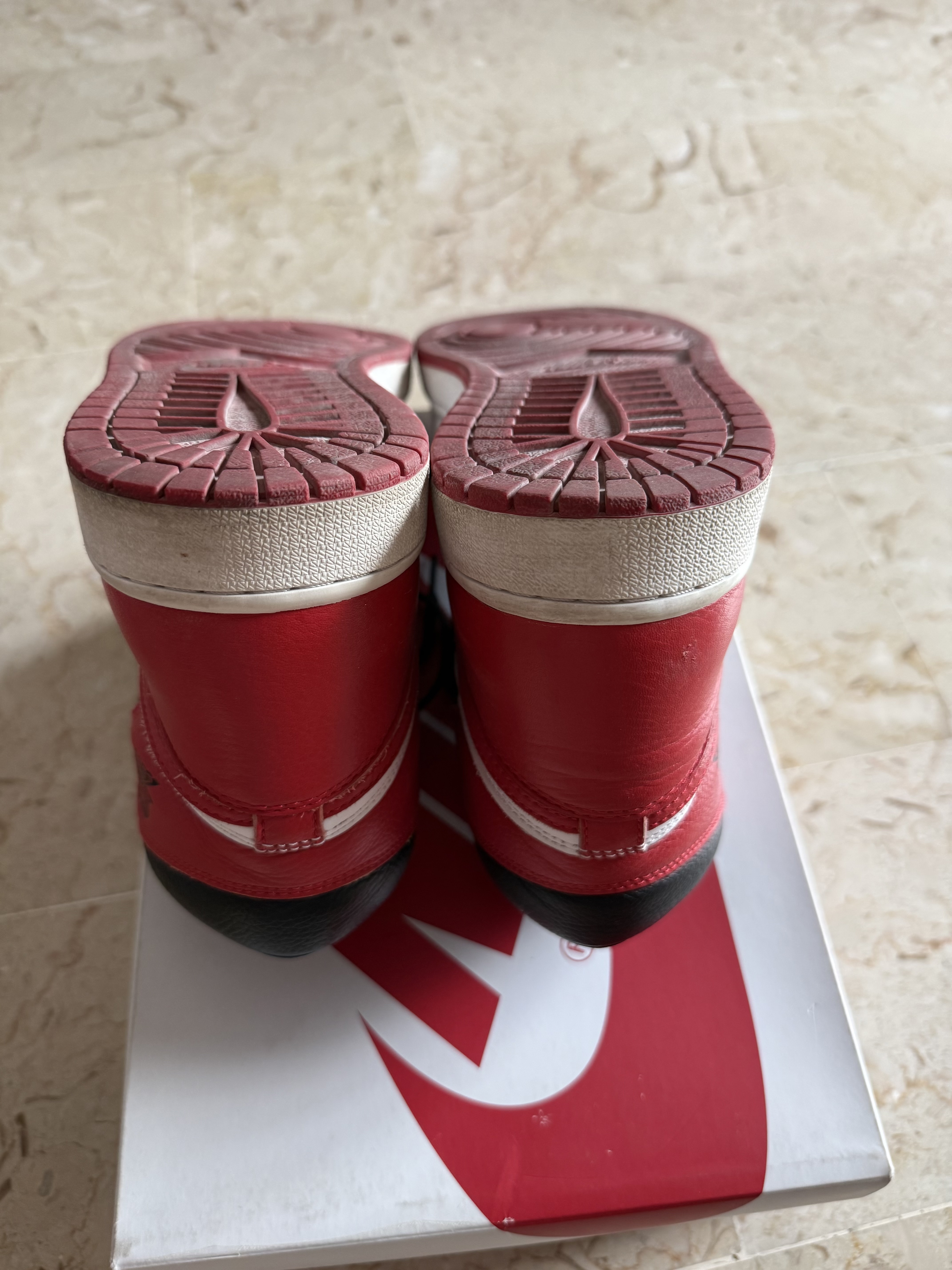 Air Jordan 1 High Heritage 'White Red' (2022) photo 7