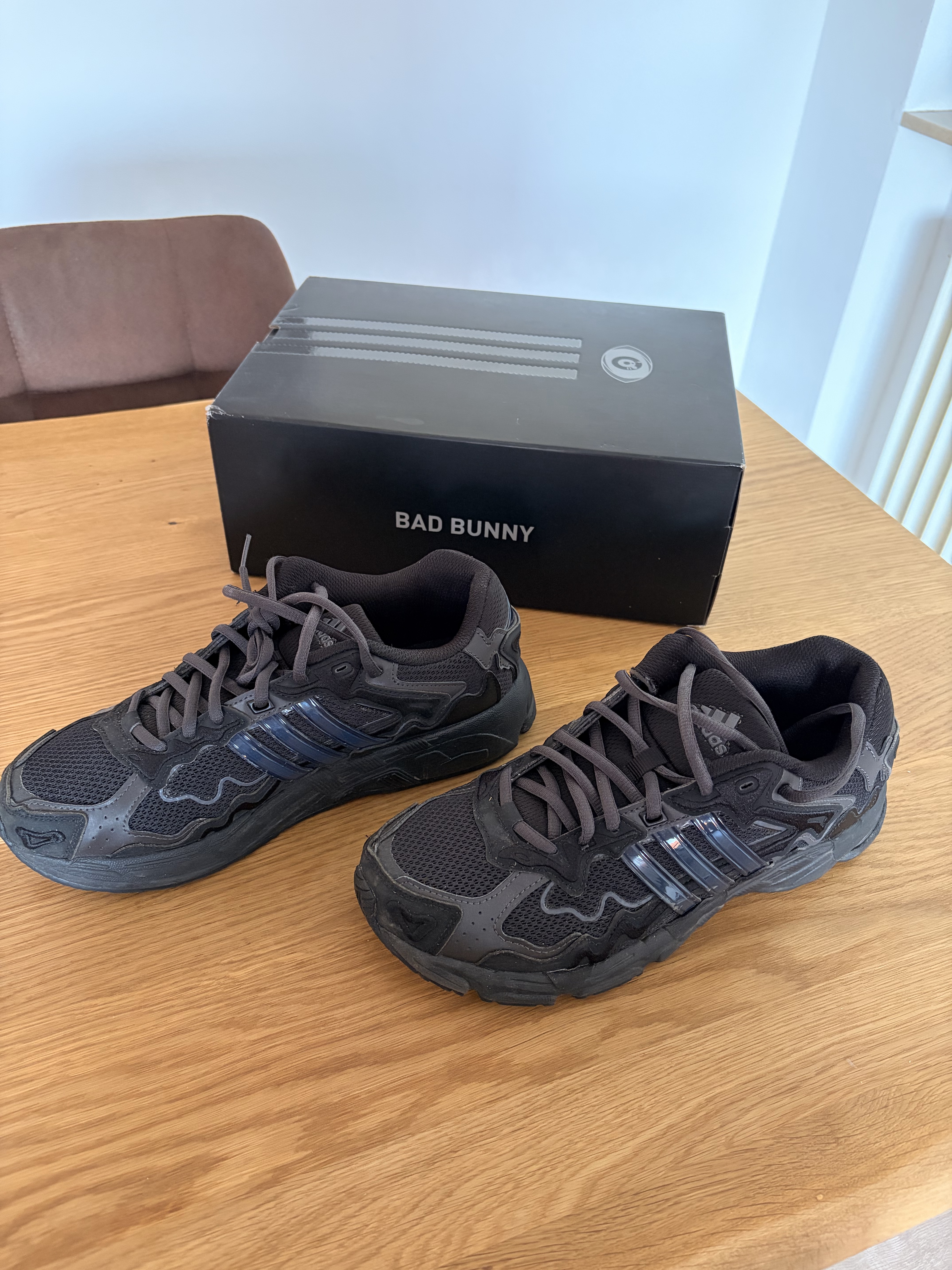 Adidas x Bad Bunny Response CL Black (2023) photo 10