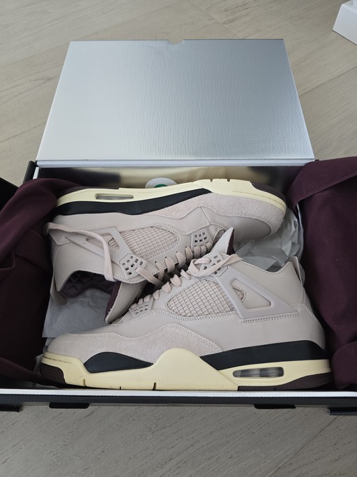 Air Jordan 4 x A Ma Maniére 4 Retro OG SP WMNS 'Fossil Stone' (2024)