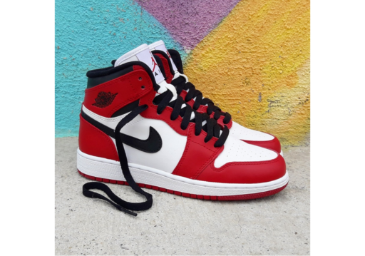 Air Jordan 1 Retro Chicago 2013 (GS)