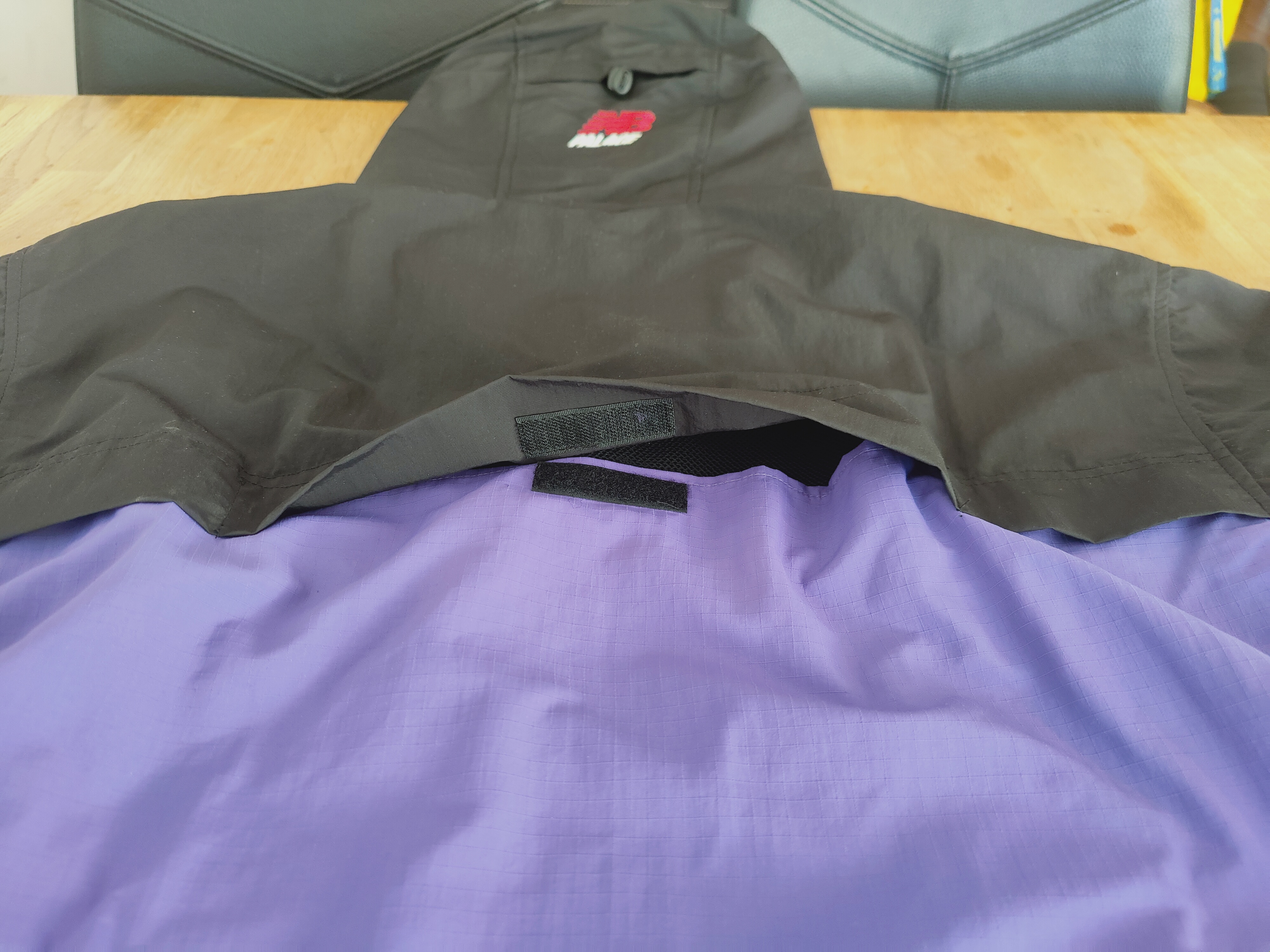Palace x New Balance Pop Over Shell Jacket Black/Purple (SS23) photo 10