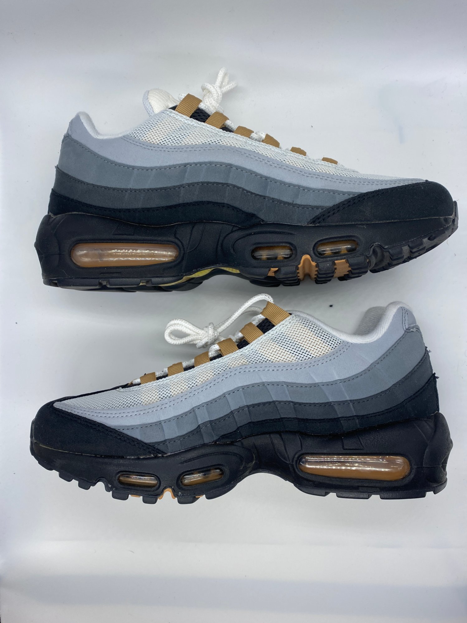 Nike Air Max 95 Icons Yellow Strike (2023) photo 2