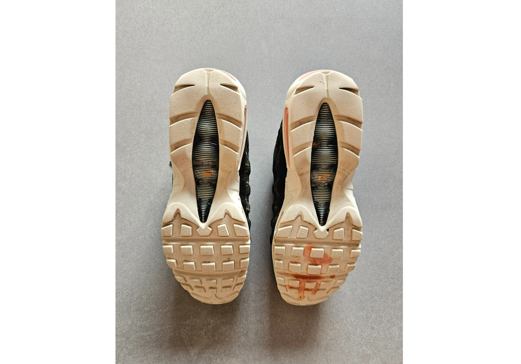 Nike x Carhartt WIP Air Max 95 photo 5