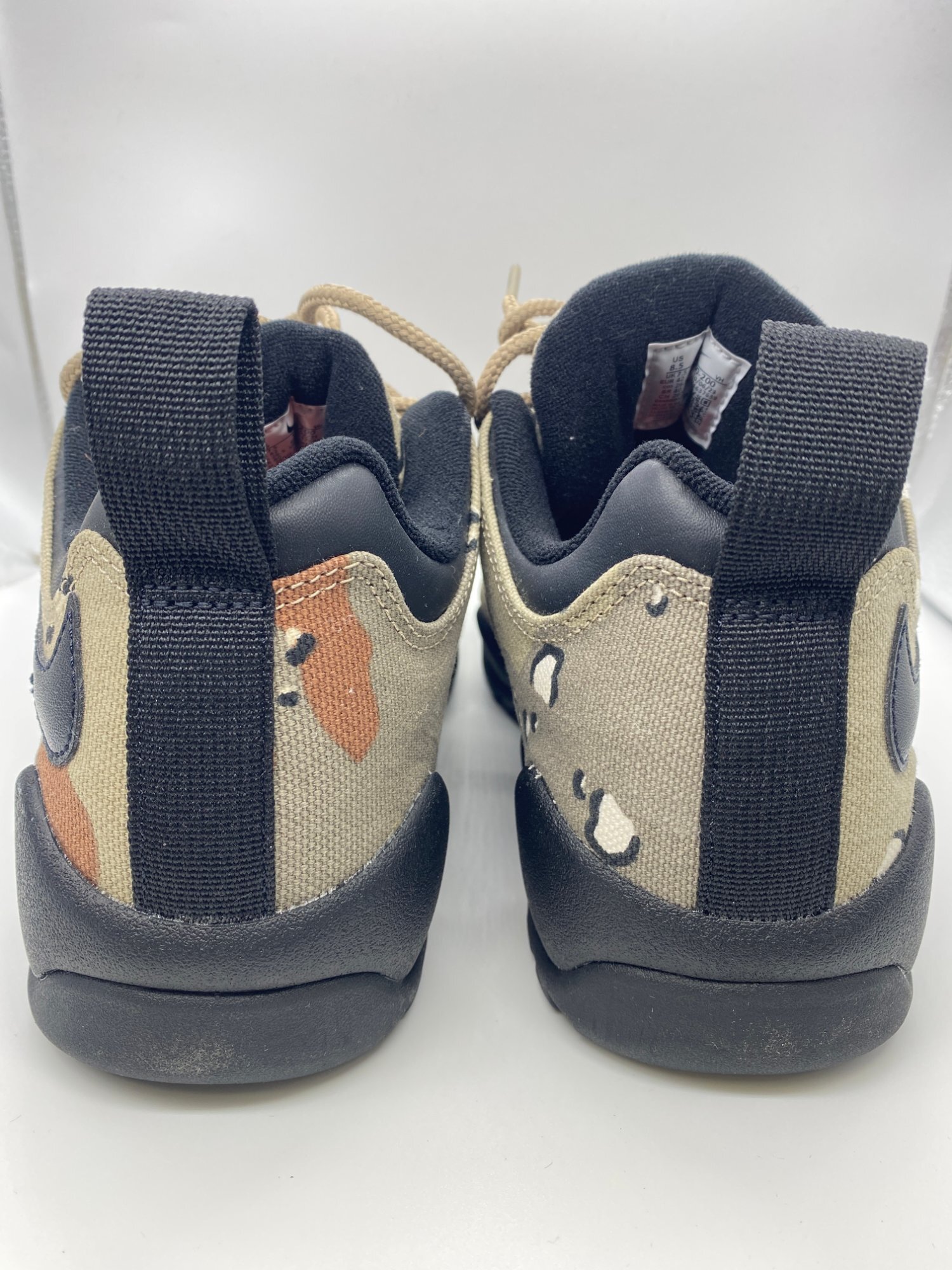 Nike SB x Supreme Air Darwin Low 'Khaki' (2024) photo 4