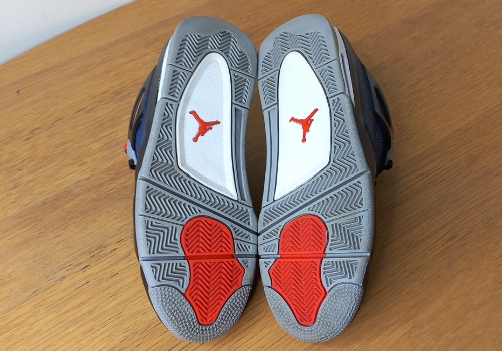 Air Jordan 4 WNTR 'Loyal Blue' (2019) photo 5