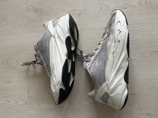 Yeezy Boost 700 V2 'Static' 