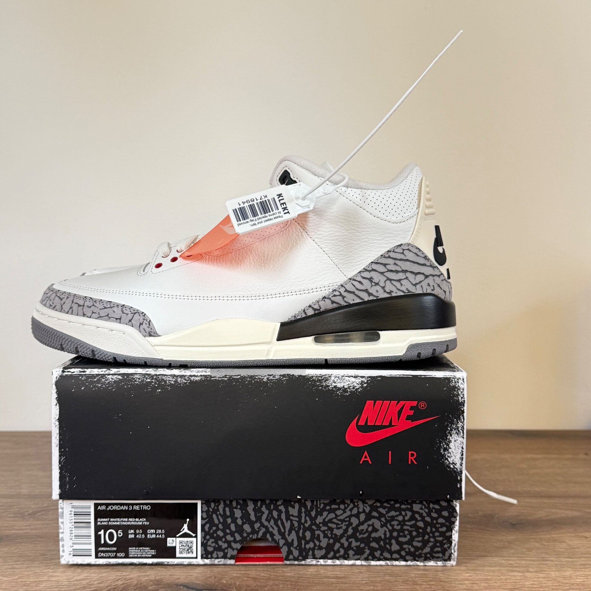 Air Jordan 3 'White Cement Reimagined' (2023) photo 5