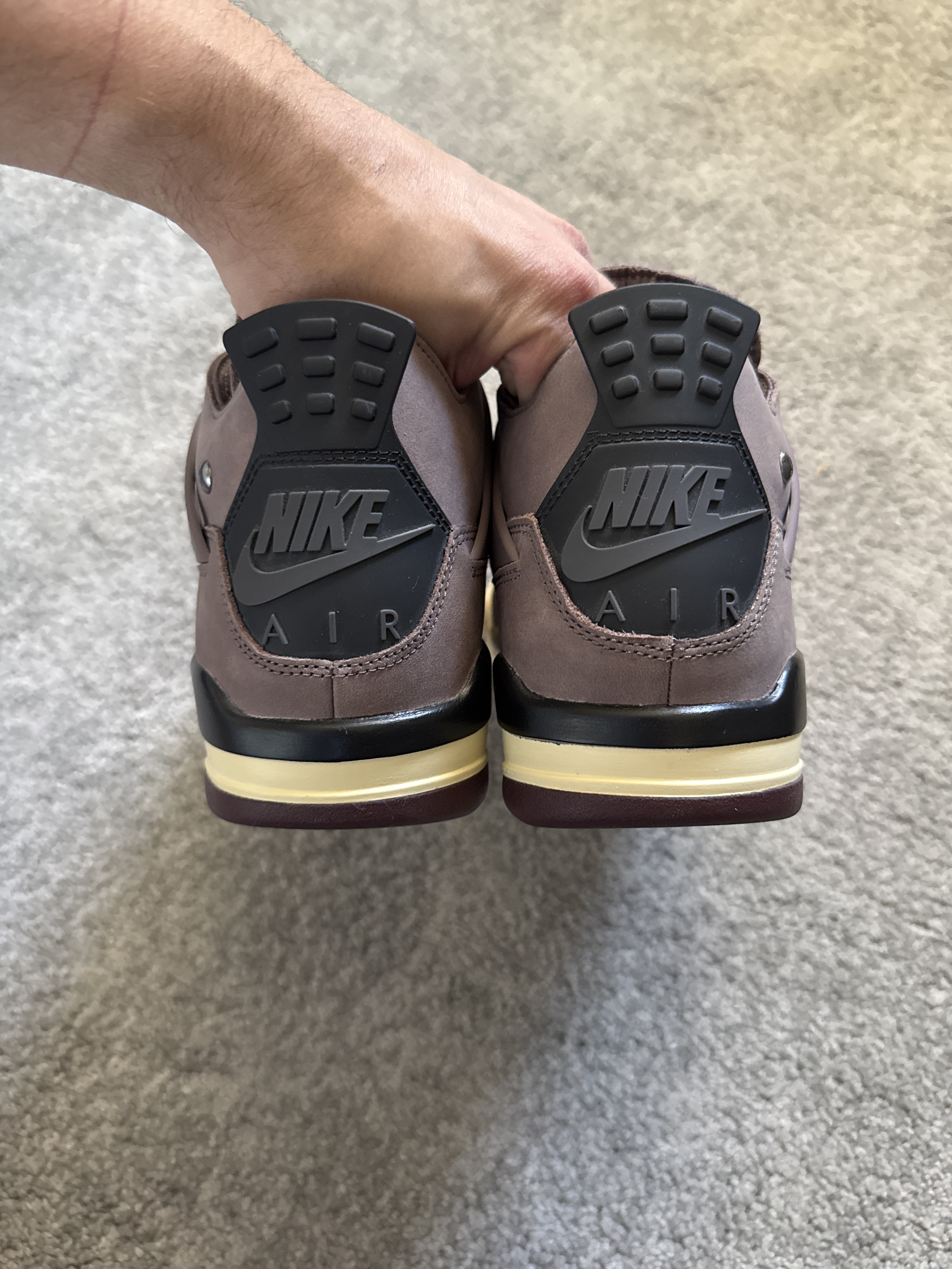 Air Jordan x A Ma Maniere 4 'Violet Ore' (2022) photo 4
