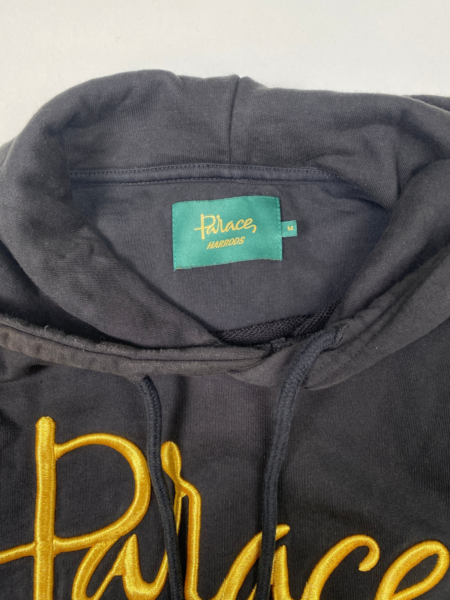 Palace x Harrods Knightsbridge Hoodie photo 3