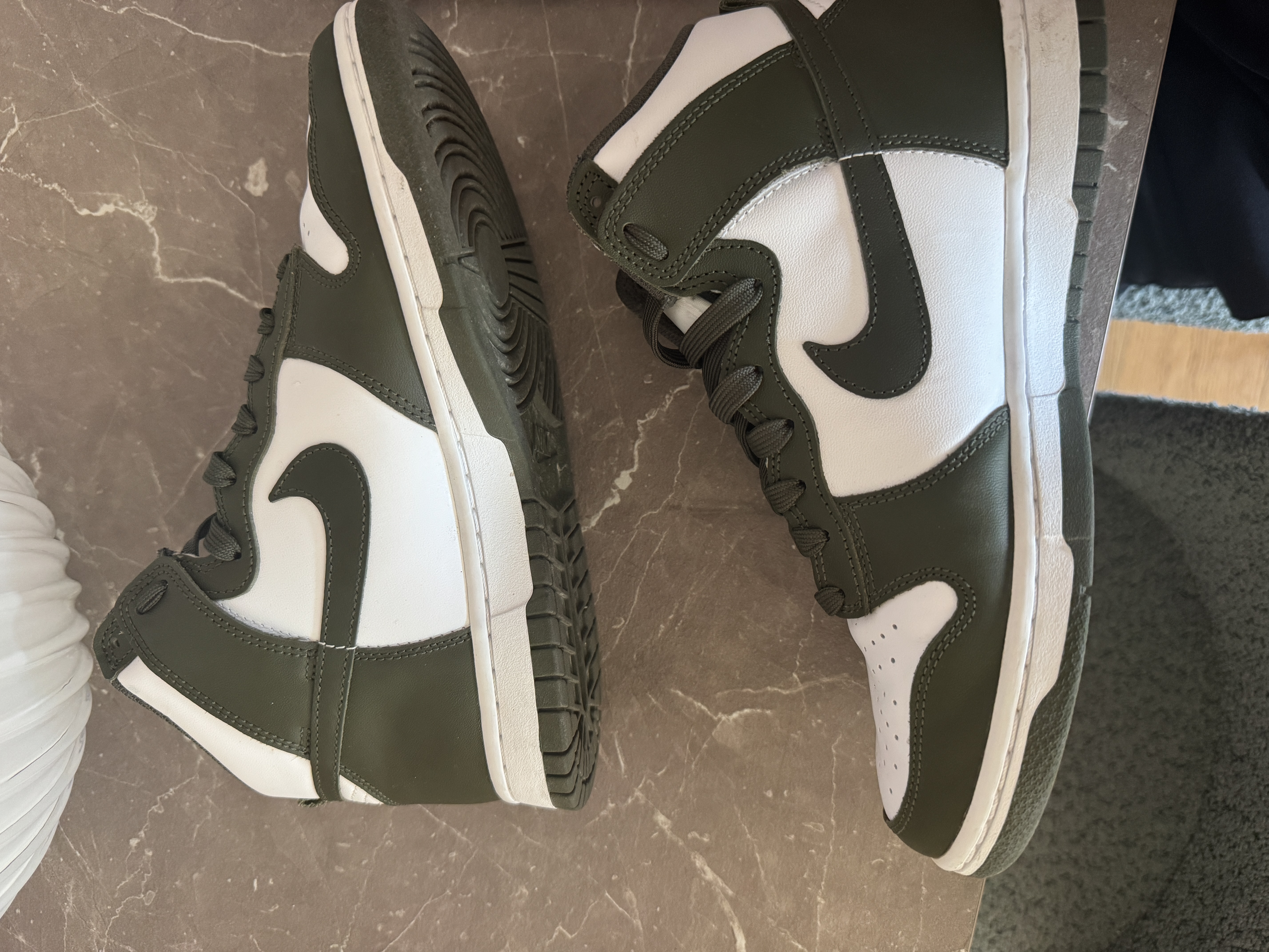 Nike Dunk High 'Cargo Khaki' (2021) photo 2