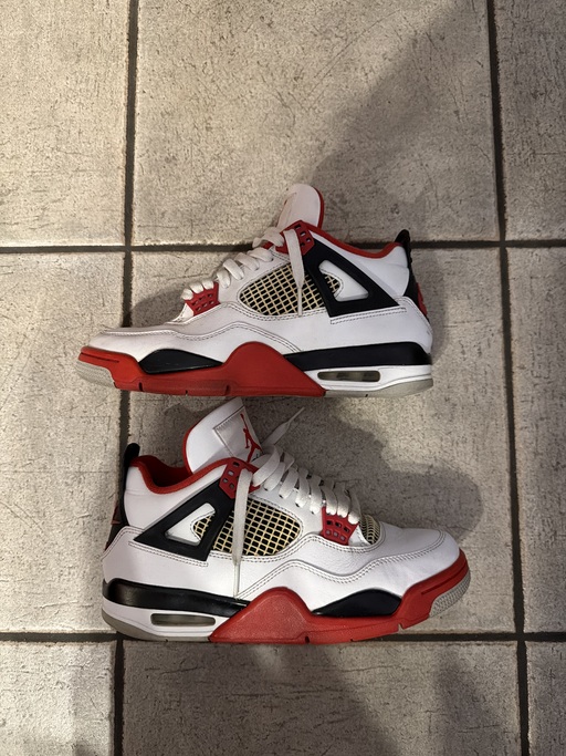 Air Jordan 4 Retro 'Fire Red' (2020)