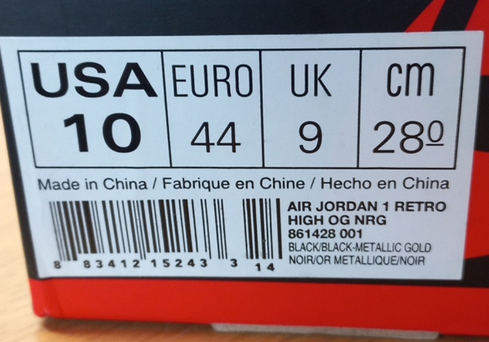 Air Jordan Jordan 1 Retro High Gold Top 3 Complex Con photo 7