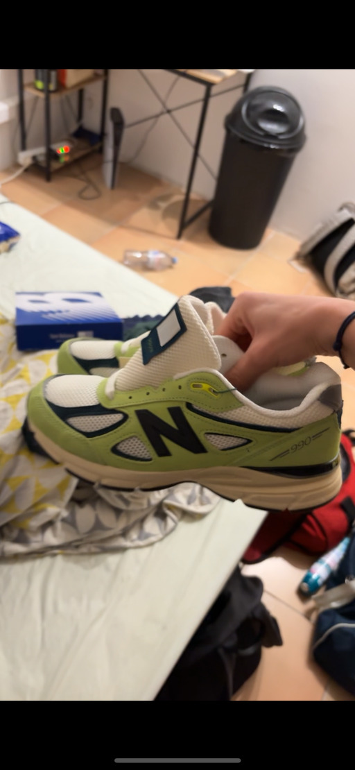 New Balance 990v4 'Lime' - Made in USA (2024)
