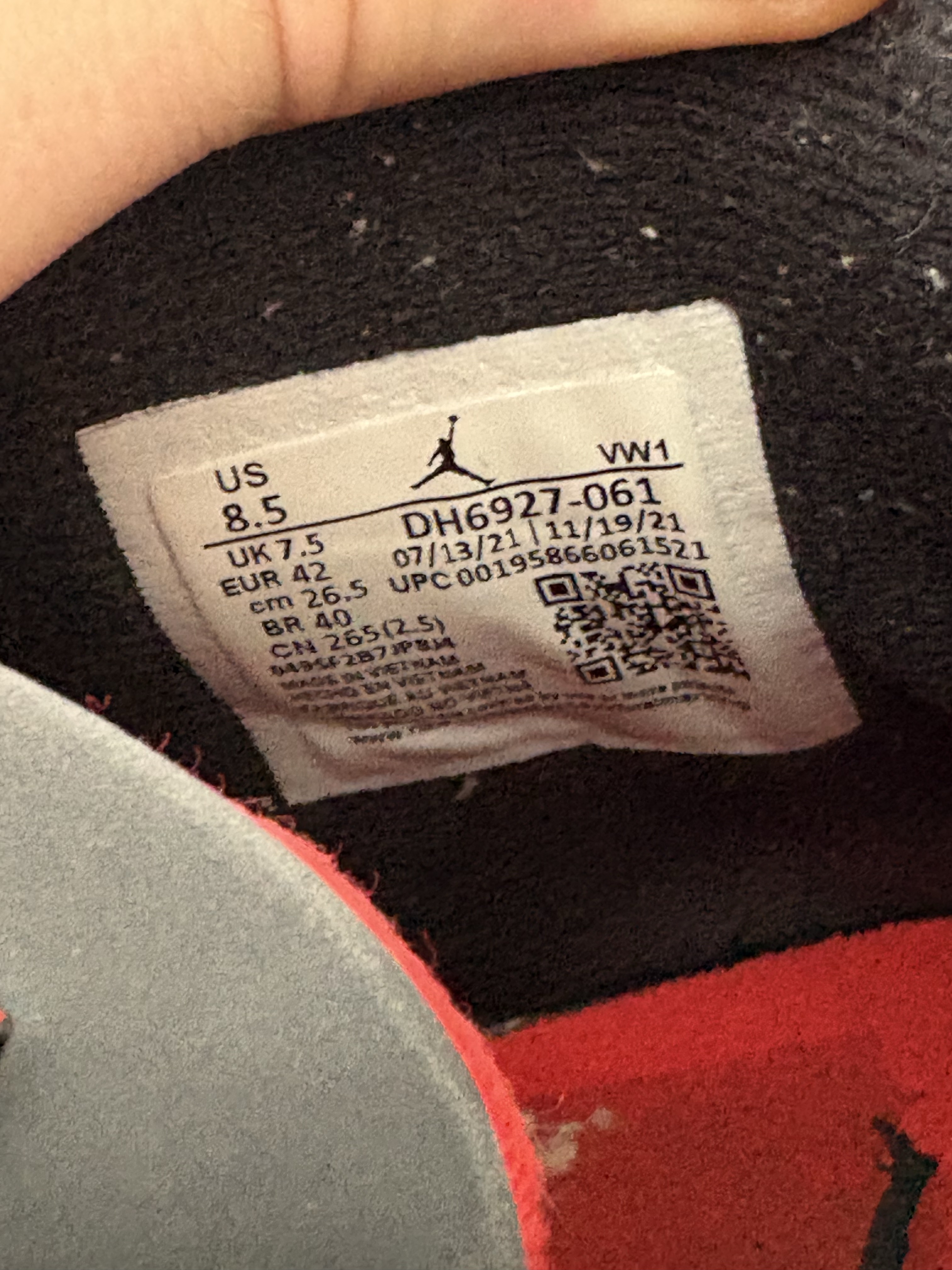 Air Jordan 3 OG 'Fire Red' (2022) photo 4