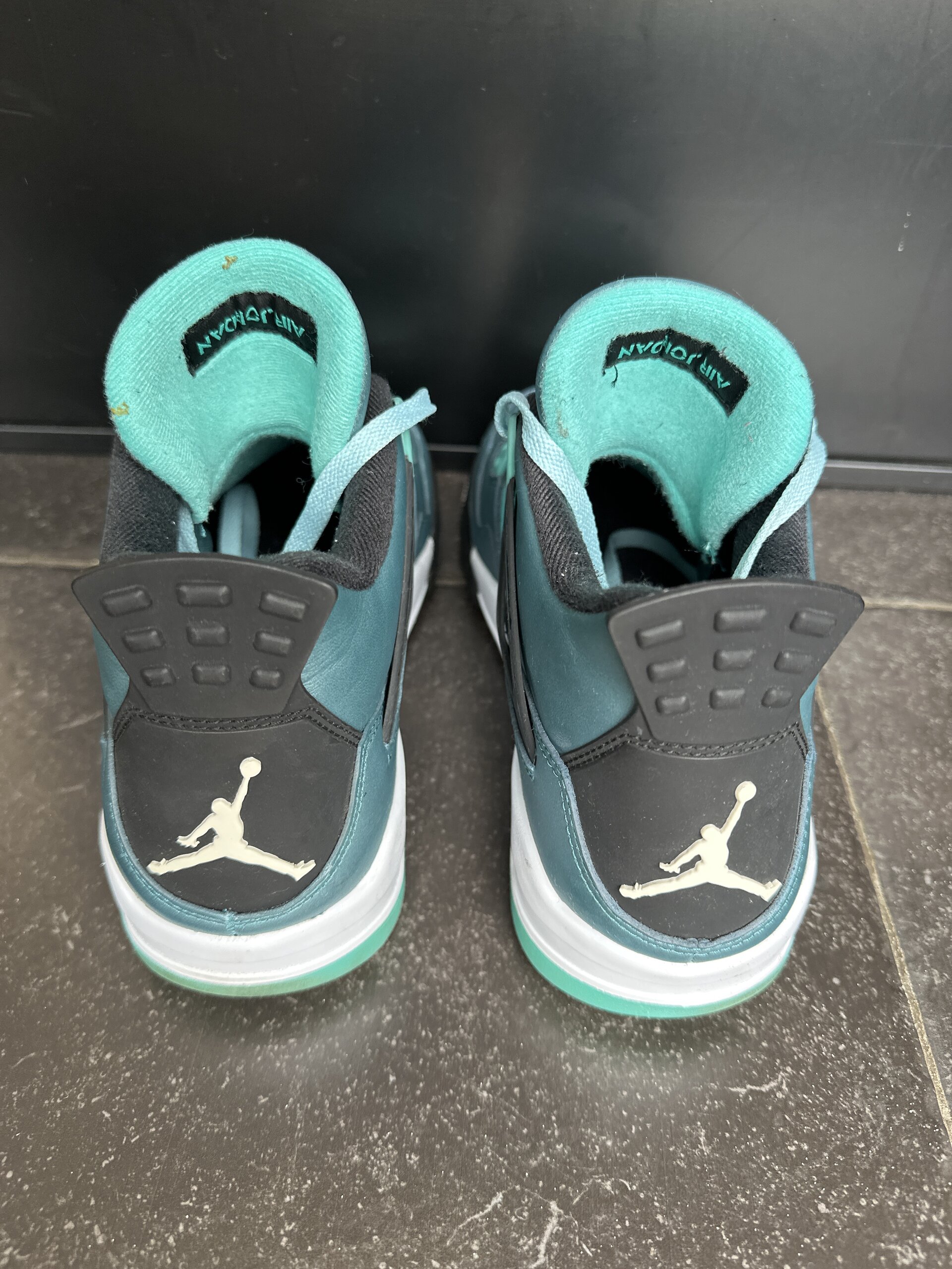 Air Jordan 4 Retro 'Teal' (2015) photo 4