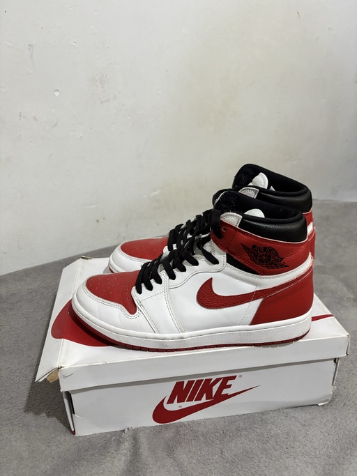 Air Jordan 1 High Heritage 'White Red' (2022)