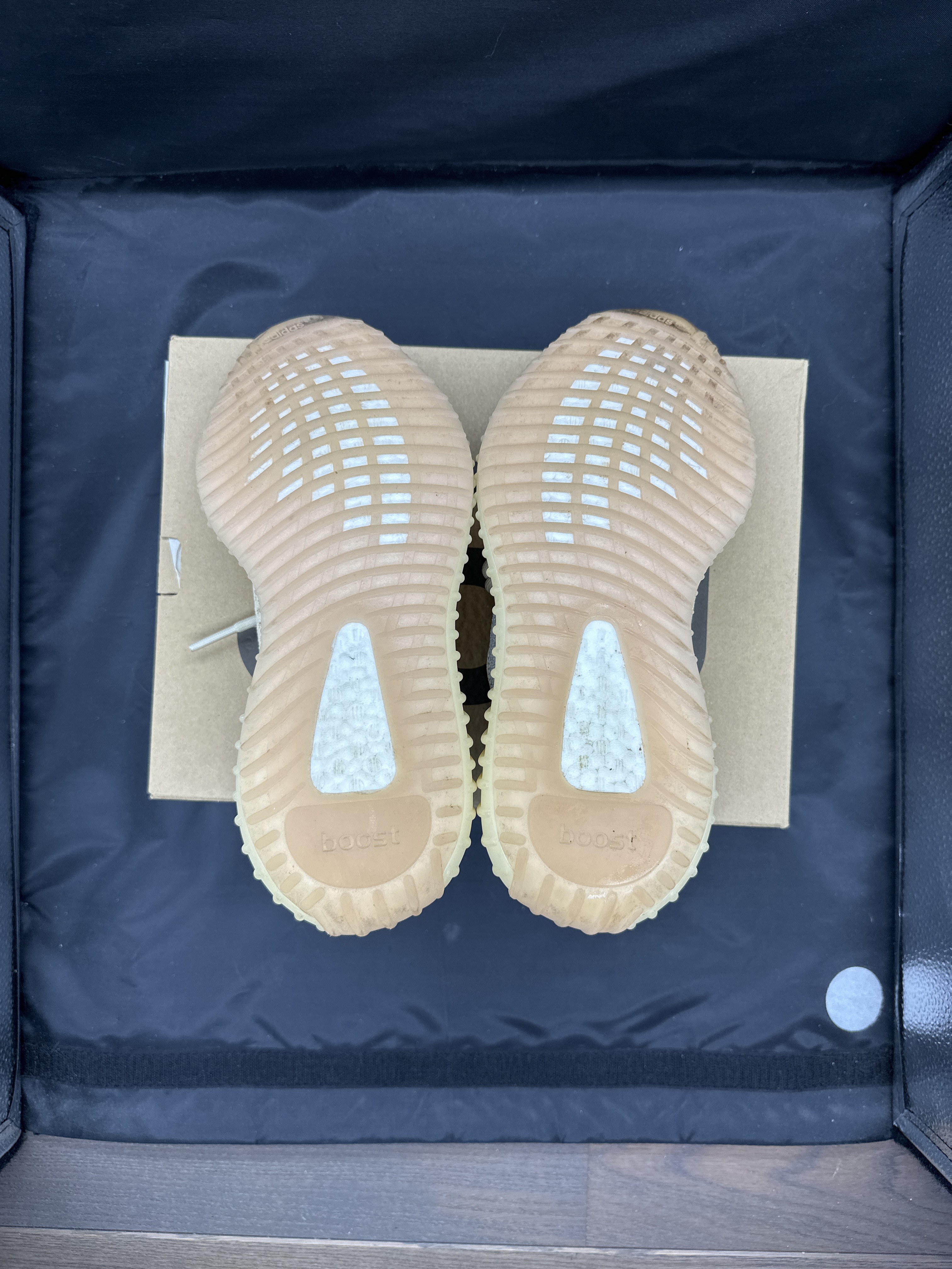 Yeezy Boost 350 V2 'Linen' (2020) photo 5