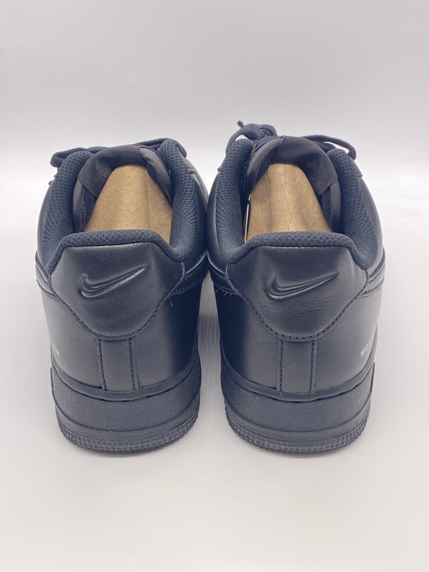 Nike x Matthew M. Williams ALYX Air Force 1 Low Black (2023) photo 4