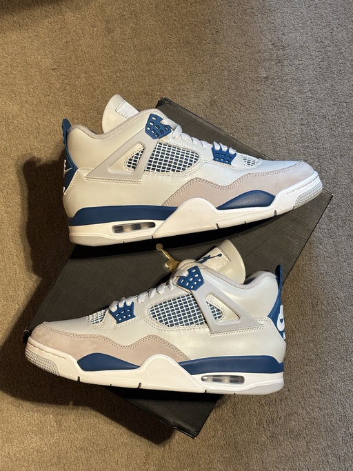Air Jordan 4 'Military Blue/Industrial Blue' (2024)