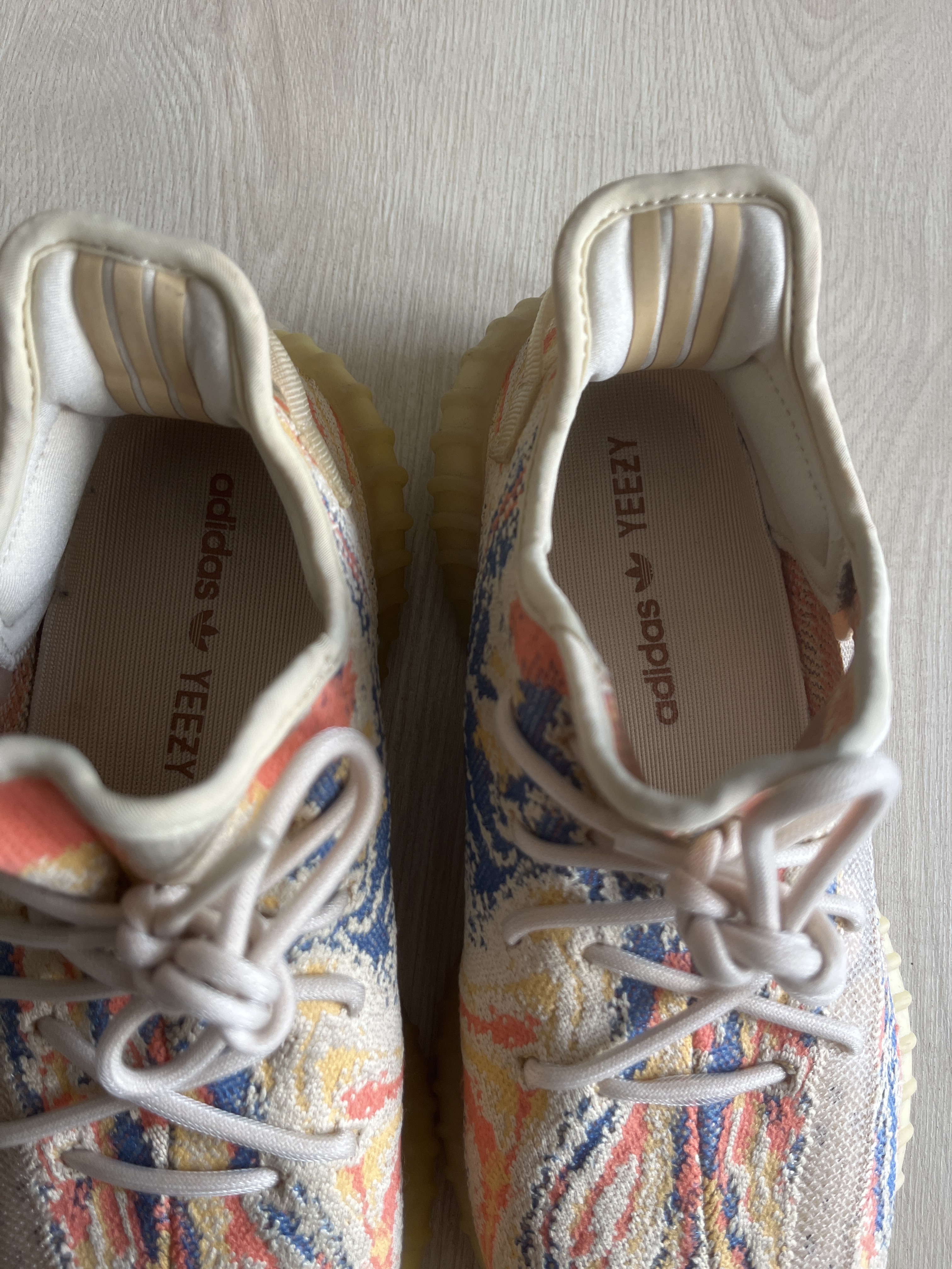 Yeezy Boost 350 V2 MX 'Oat' photo 8