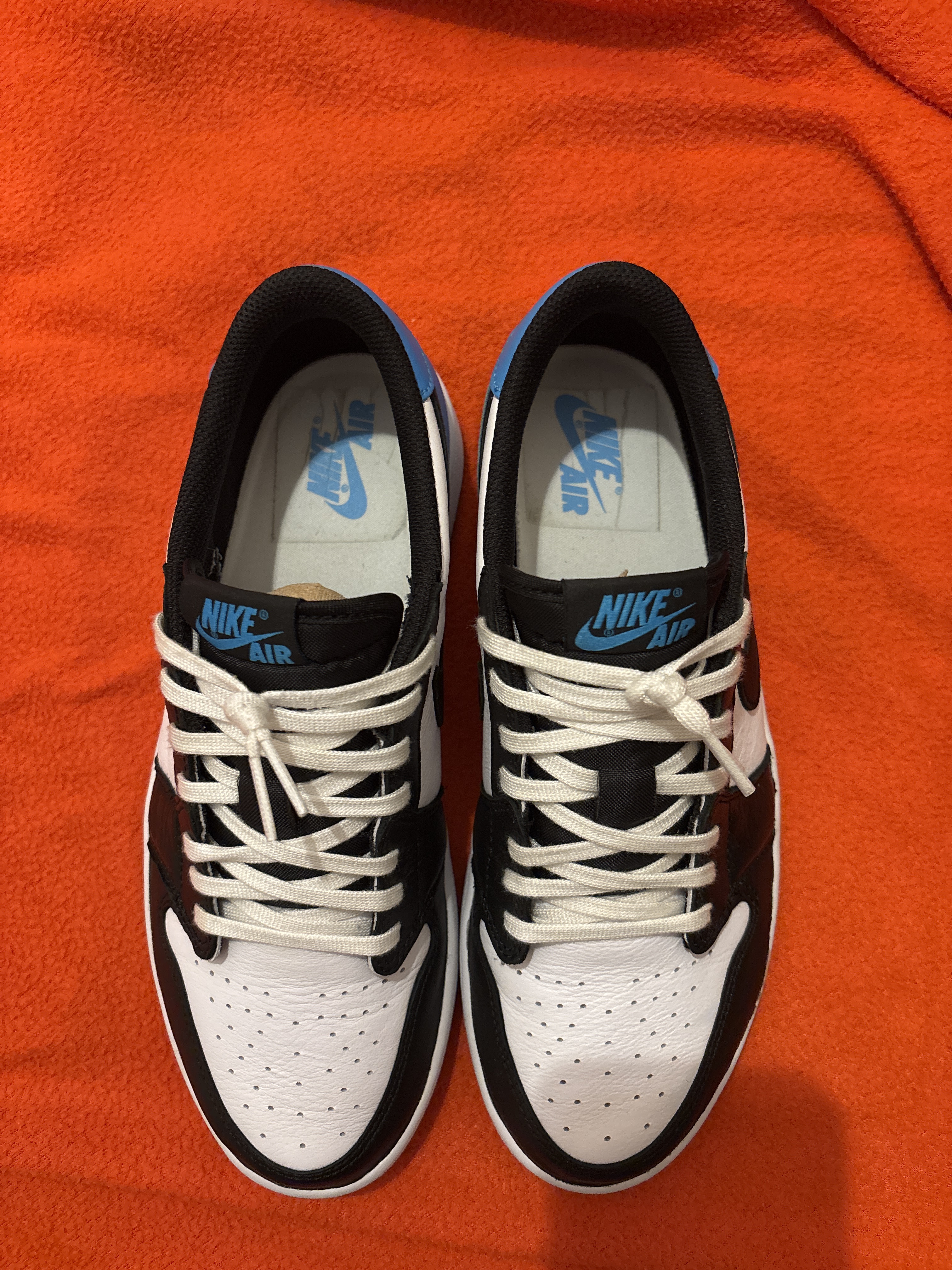 Air Jordan 1 Low WMNS Black and Dark Powder Blue (2022) photo 3