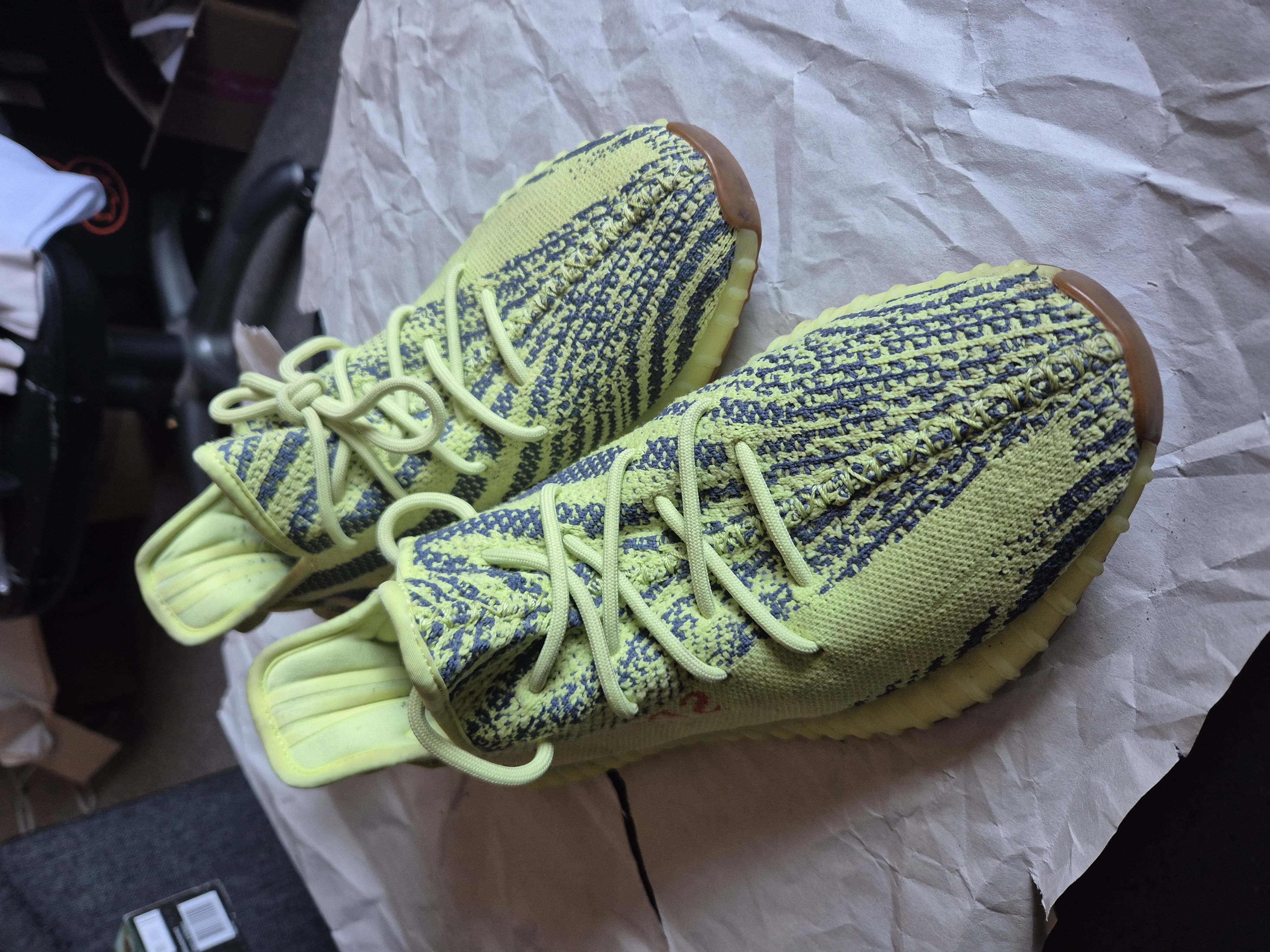 Yeezy Boost 350 V2 'Semi Frozen Yellow' photo 8