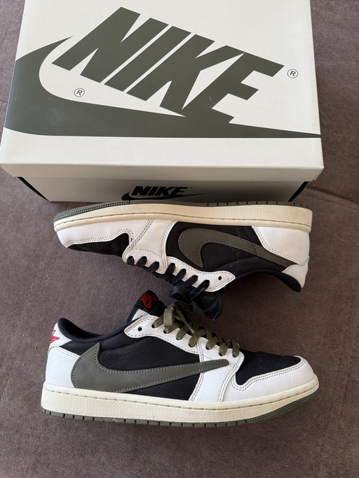 Air Jordan x Travis Scott 1 Low OG SP WMNS 'Olive' (2023)