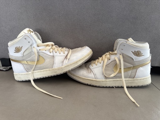 Air Jordan 1 Zoom Air CMFT 2 'Grey Gold' (2023)