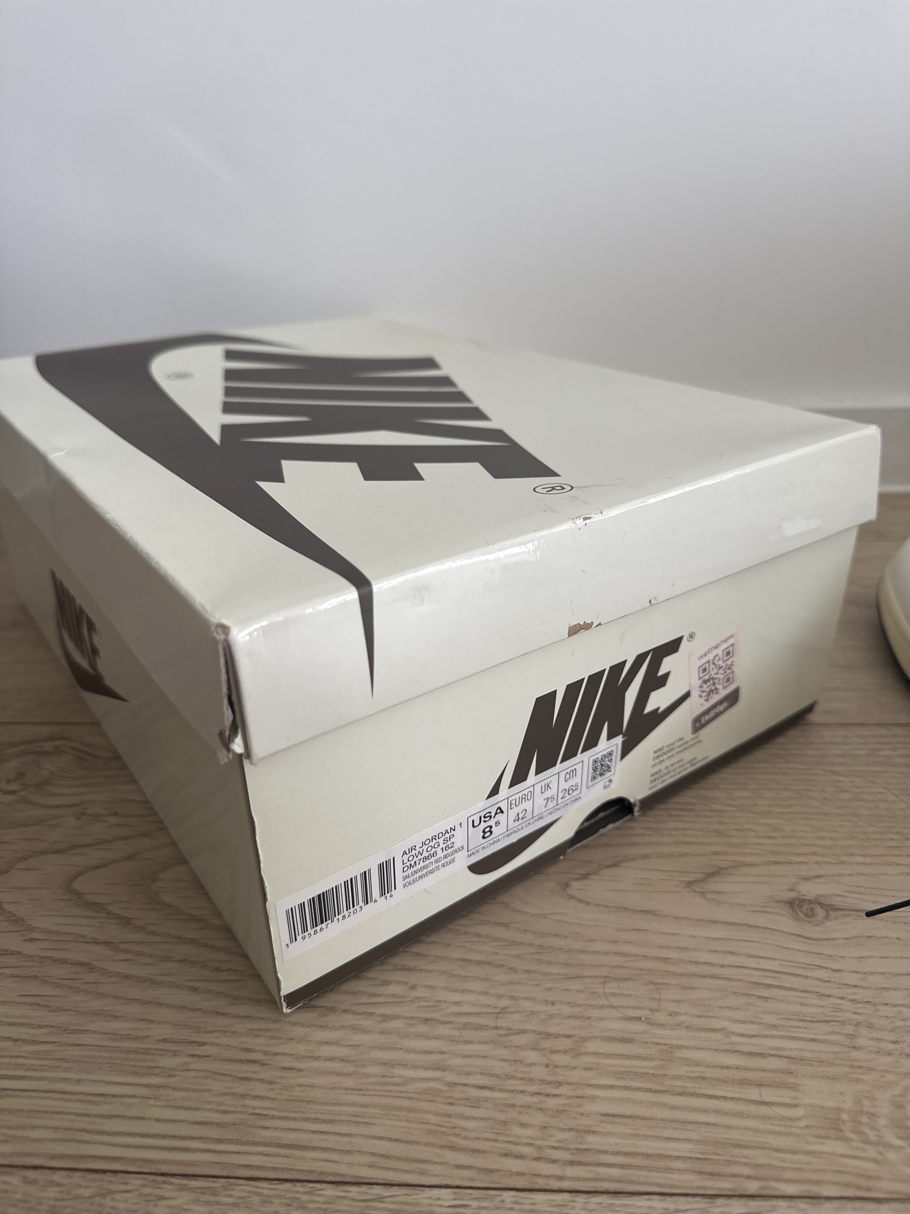 Air Jordan 1 x Travis Scott Low 'Reverse Mocha' (2022) photo 7