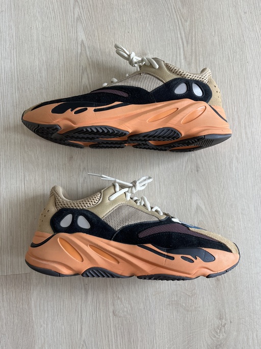 Yeezy Boost 700 'Enflame Amber' (2021)
