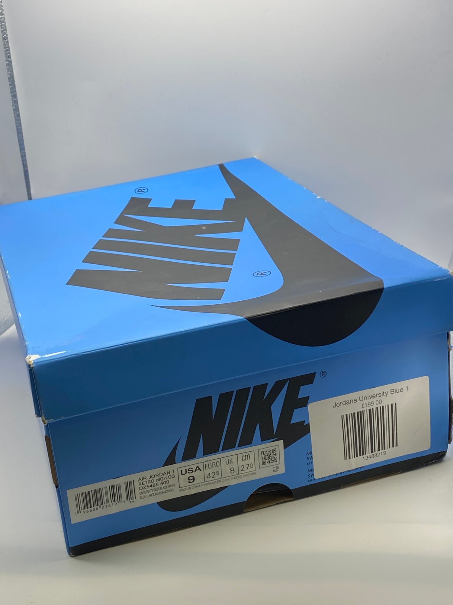 Air Jordan 1 High OG 'UNC Toe' (2023) photo 7