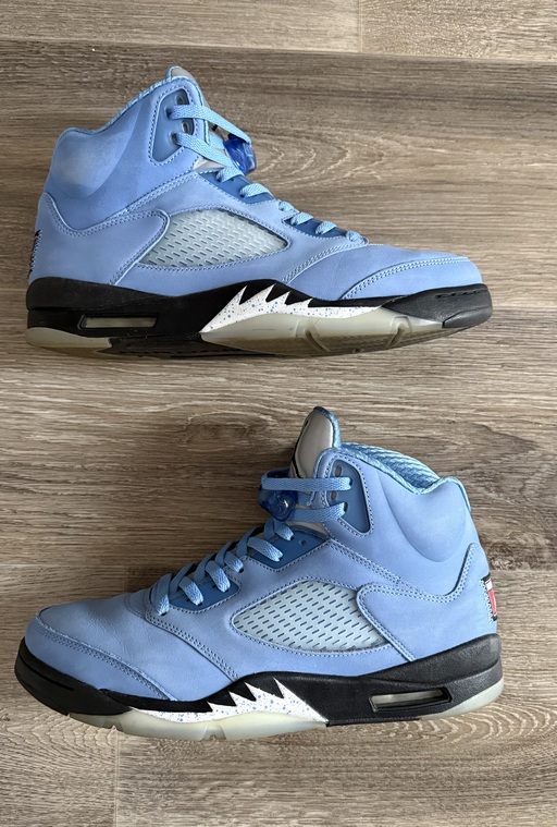 Air Jordan 5 'UNC' (2023)