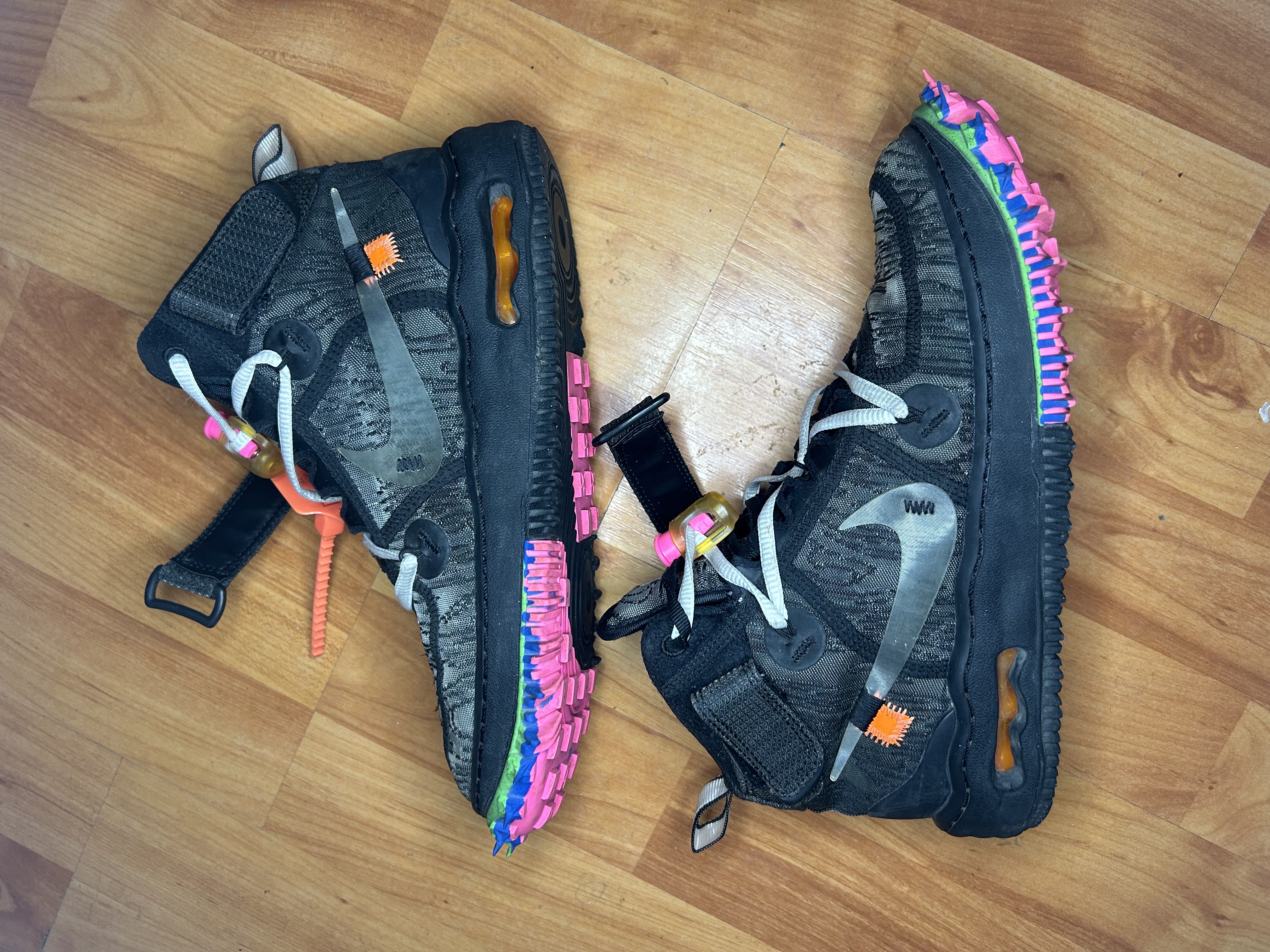 Nike Air Force 1 x Off-White Mid 'Black' (2022) photo 1