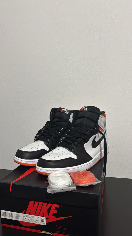 Air Jordan 1 Retro High 'Electro Orange' (2021)