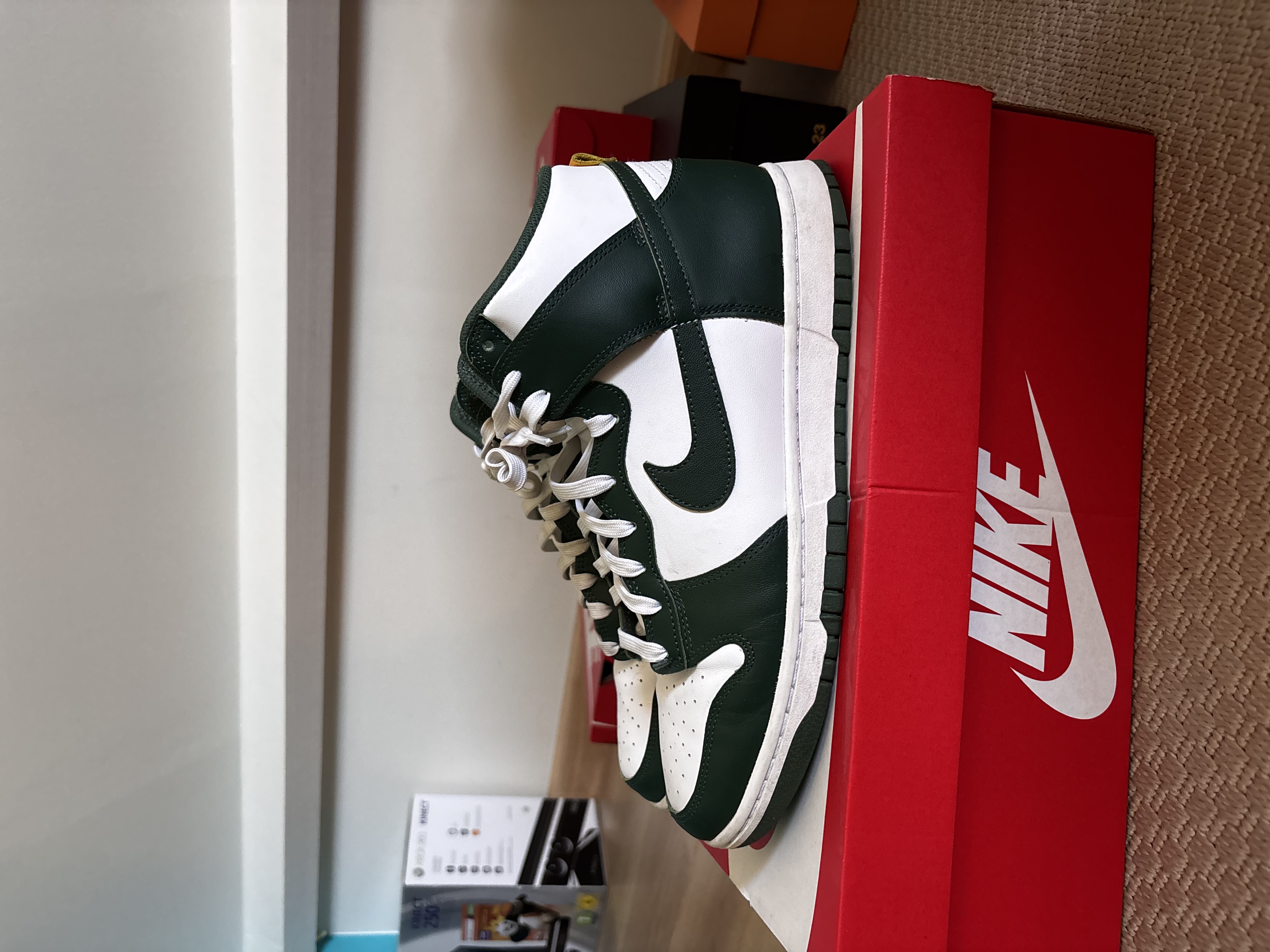 Nike Dunk High Australia (2022) photo 1