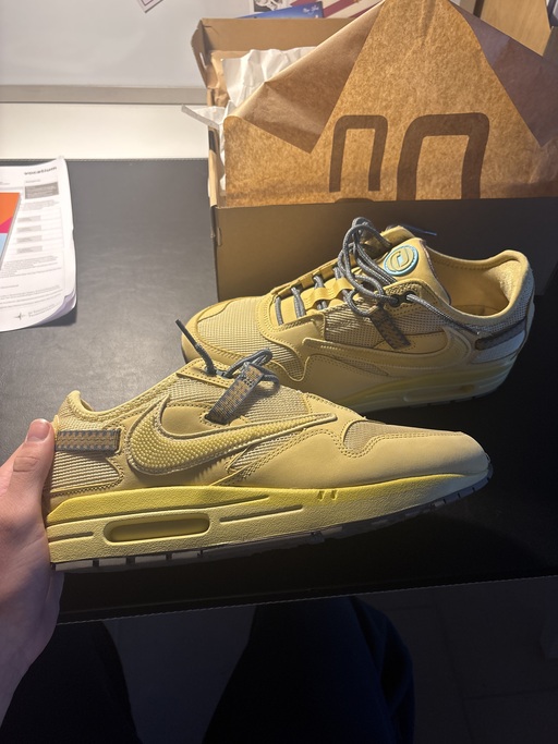 Nike x Travis Scott Cactus Jack Air Max 1 'Saturn Gold' (2022)