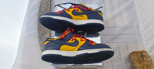 Nike x Off White Dunk Low 'University Gold' (2019)