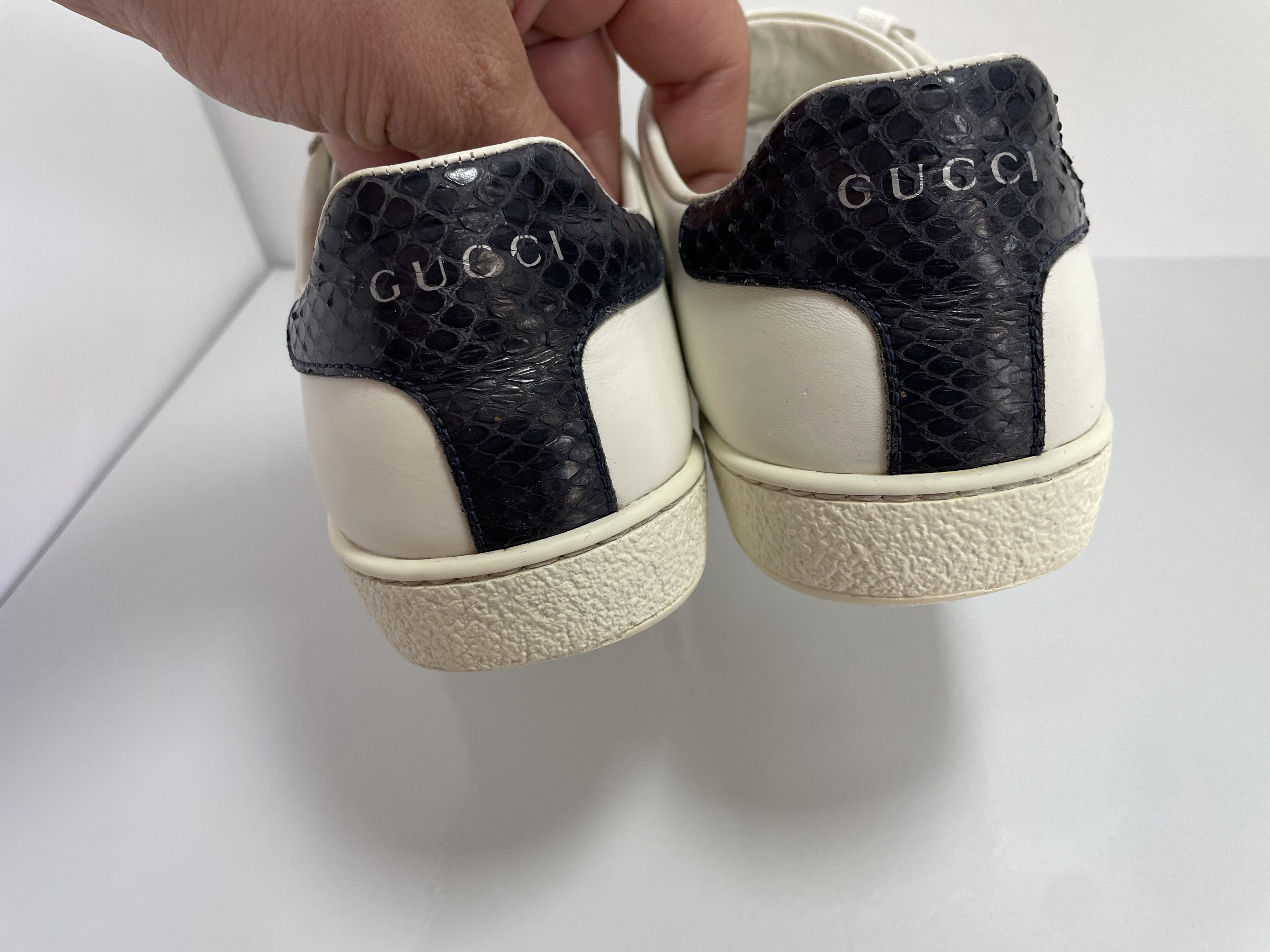 Luxury Gucci Ace Bee White photo 5