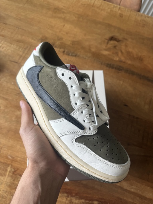 Air Jordan x Travis Scott 1 Low OG 'Medium Olive' (2024)