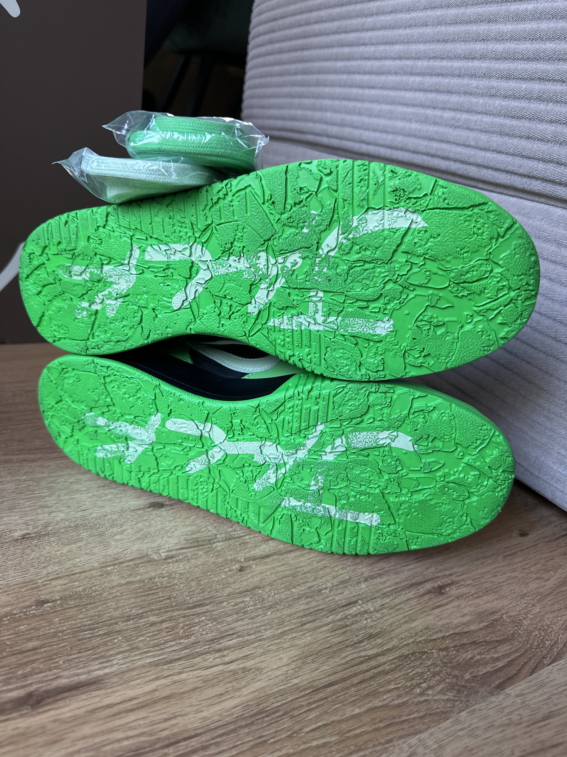 Air Jordan x Travis Scott Jumpman Jack 'Green Spark' (2026) photo 5